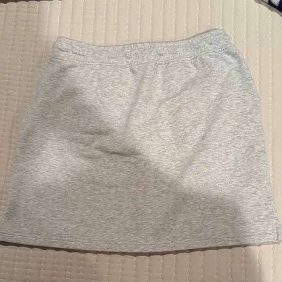 Eddie Bauer Light Gray Mini Skirt - Picture 4 of 6
